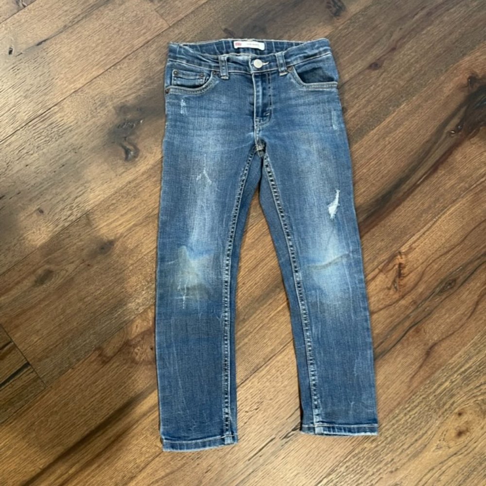 Boys 6 Levi Jeans